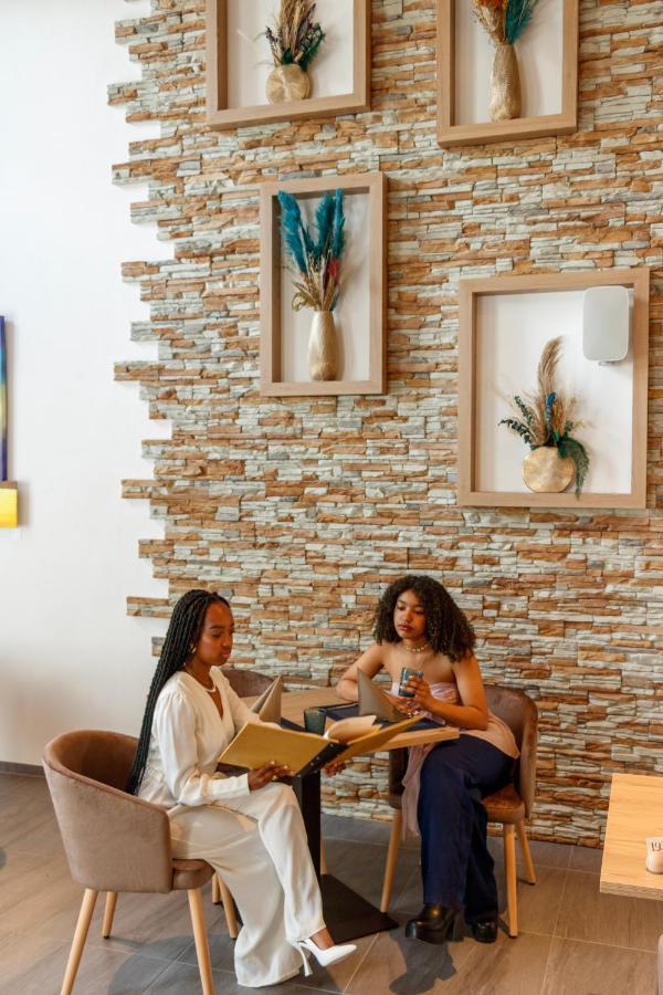 Boutique Hotel Corbetta - Spa 60M2 - La Montagne A 5 Minutes De L'Autoroute A12 Aux Paccots Sur Montreux - Nouveau Loft Familial - Profitez Du Lac Leman Et Des Montagnes En Meme Temps Les Paccots Экстерьер фото